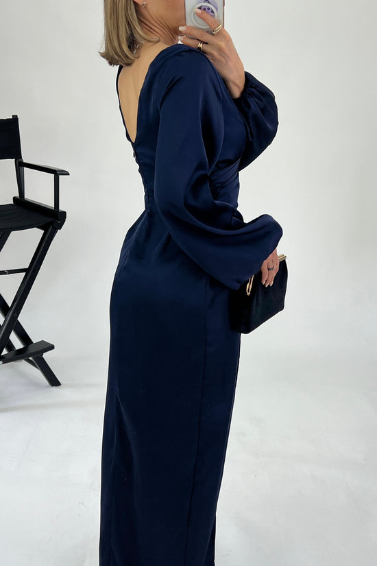 VESTIDO MANGA OBISPO