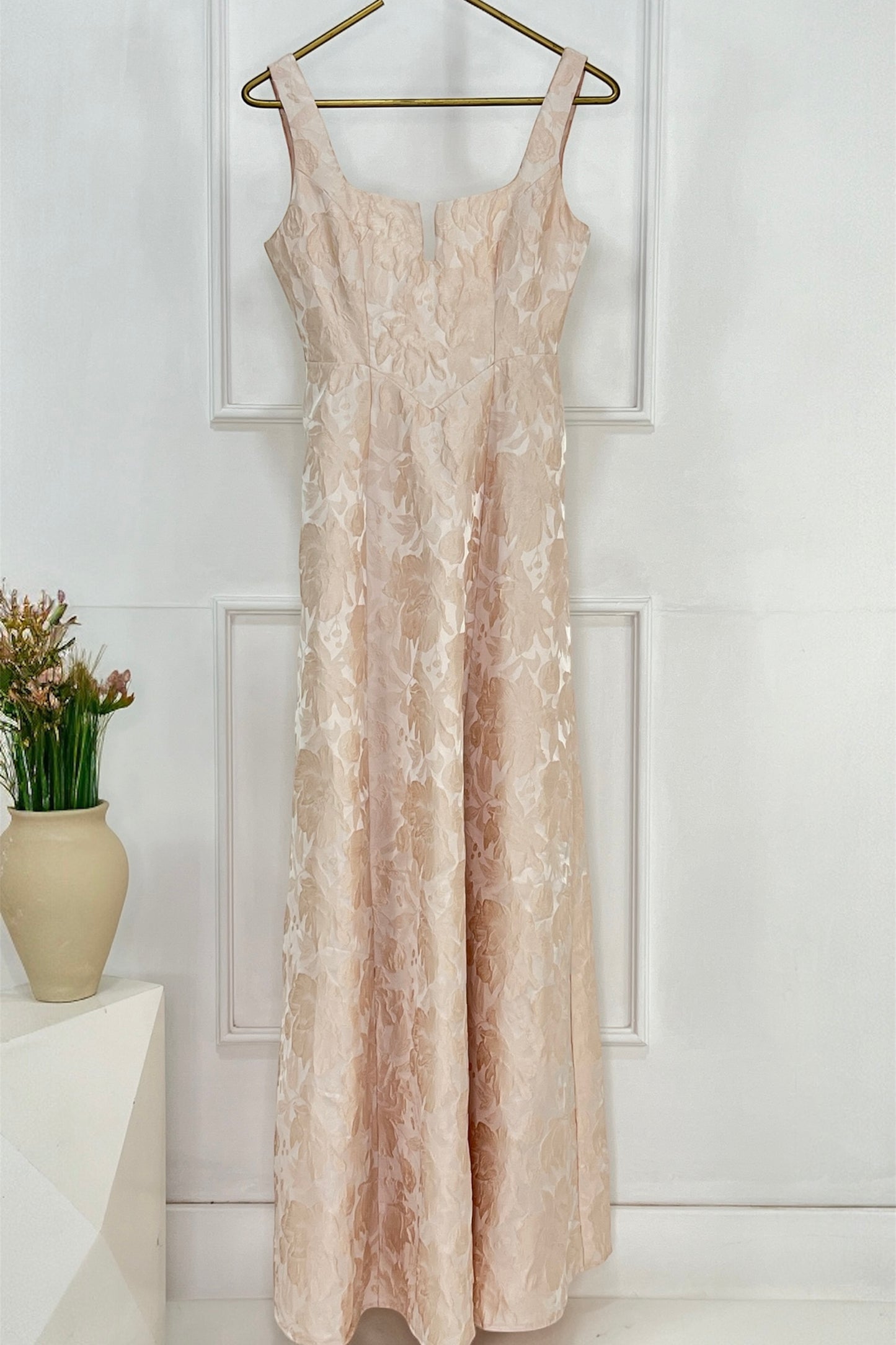 VESTIDO DISEÑO EN TELA