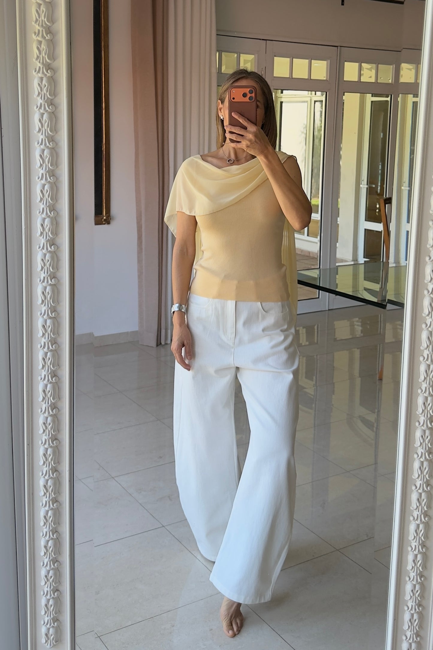 BLUSA DETALLE CAUDA