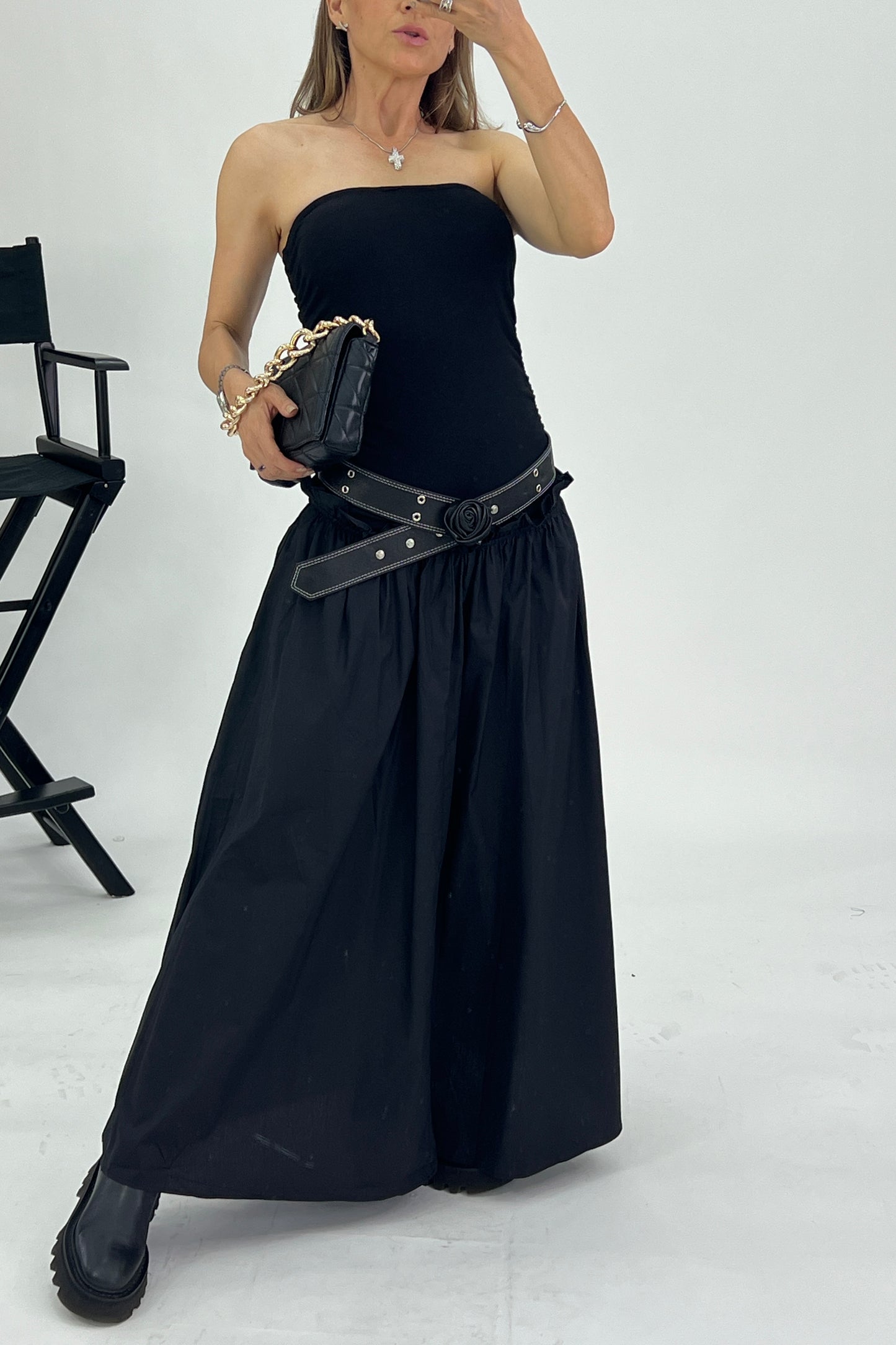 VESTIDO CINTURON CON ROSA