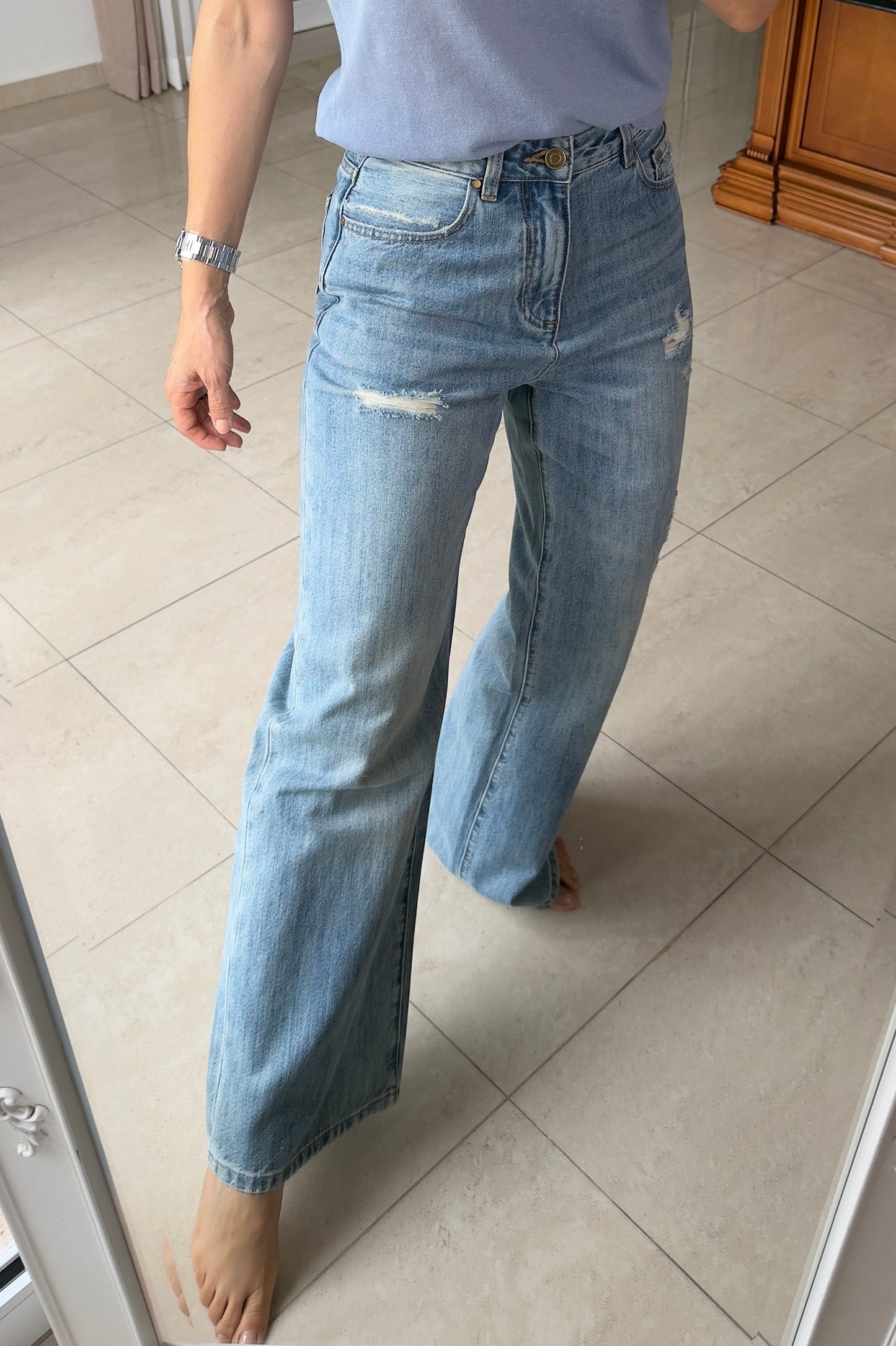 JEANS RIPPED