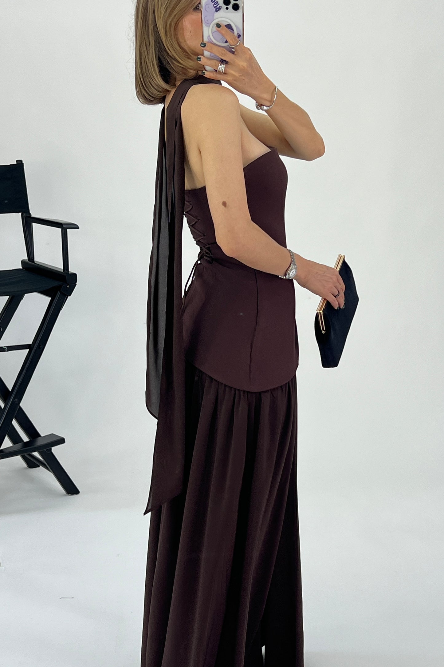 VESTIDO BAJO ABERTURA