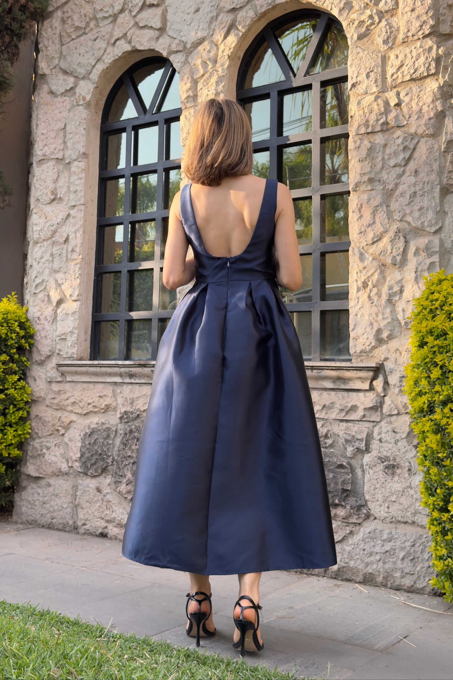 VESTIDO CORTE A