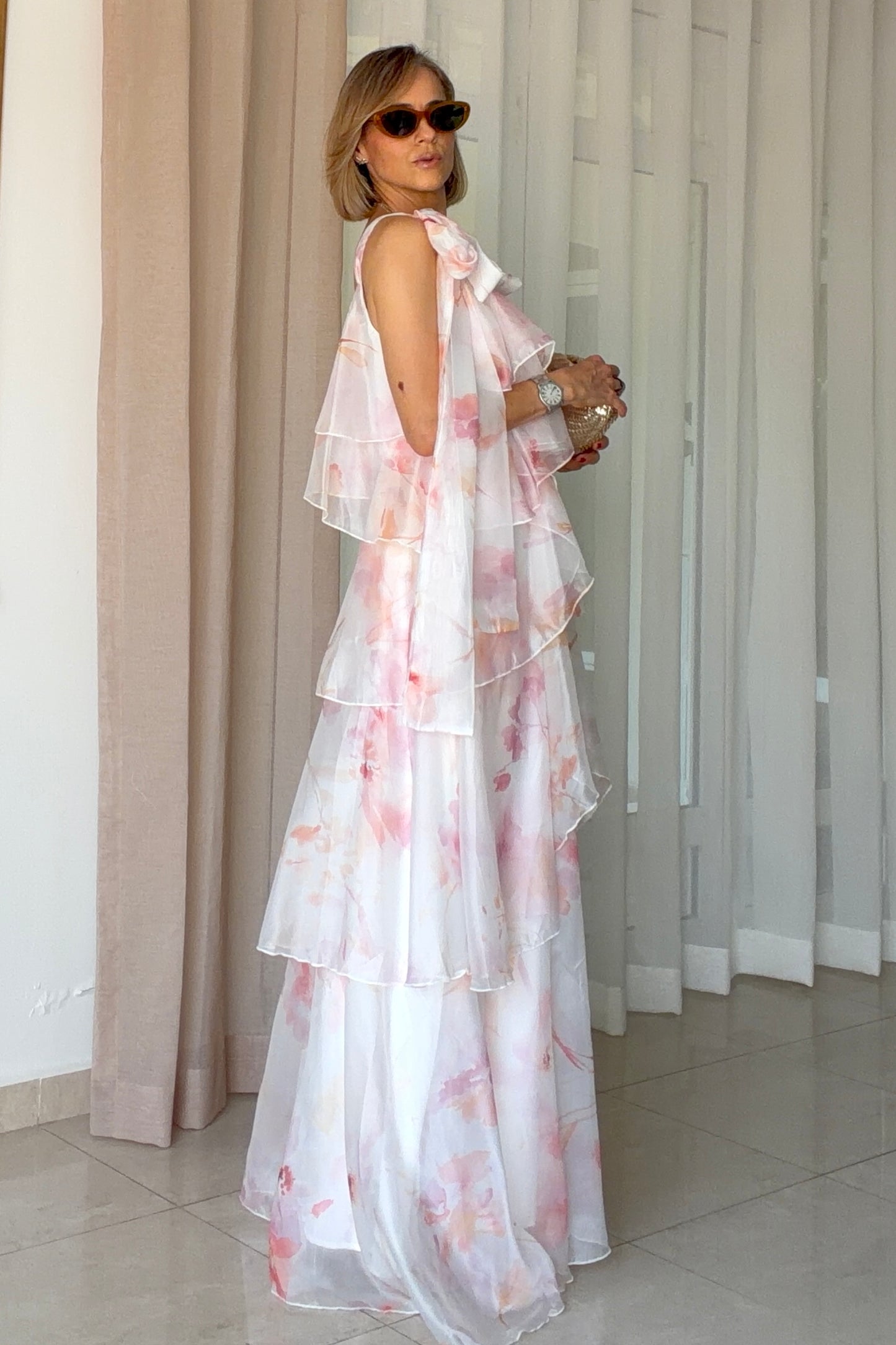 VESTIDO CAPAS FLORAL