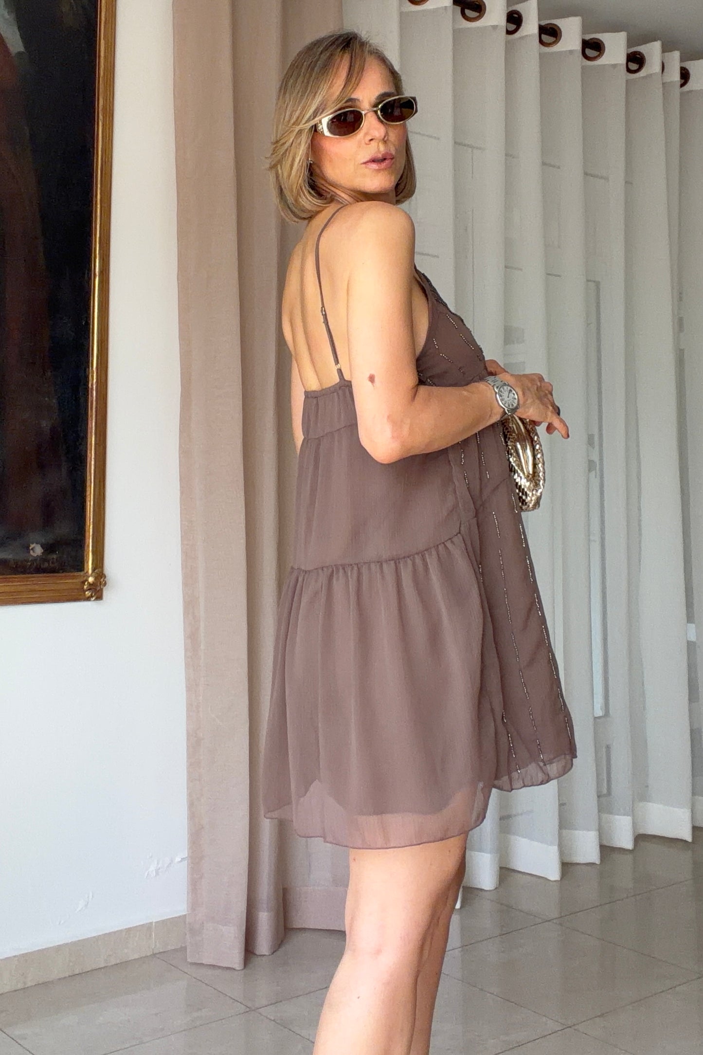VESTIDO DETALLES PEDRERIA