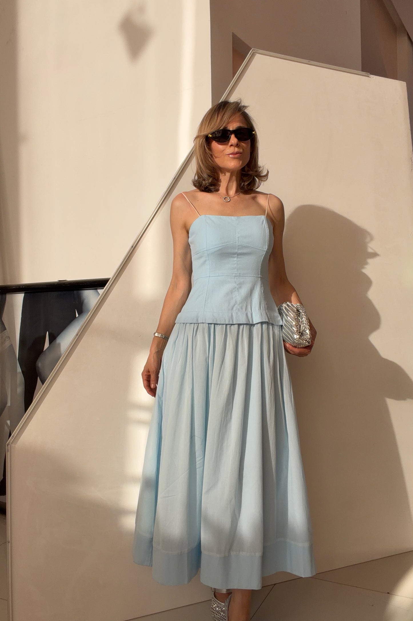 VESTIDO STRAPLESS