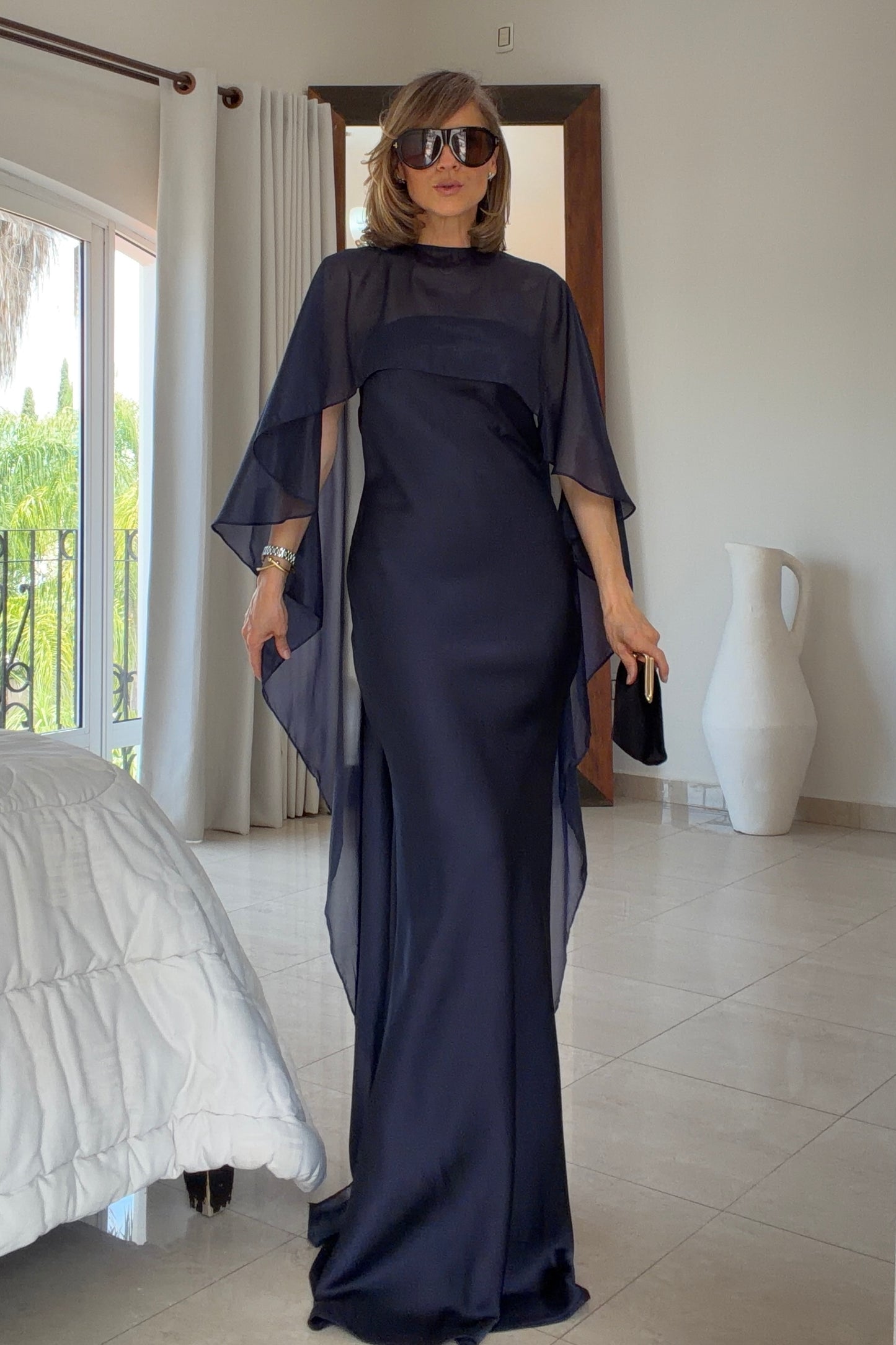 VESTIDO CAPA