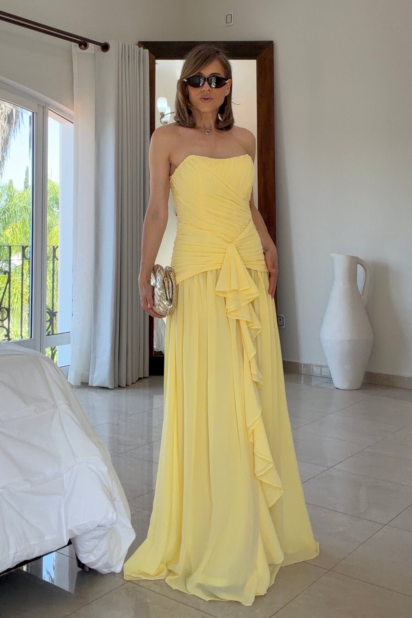 VESTIDO ESCAROLA STRAPLESS