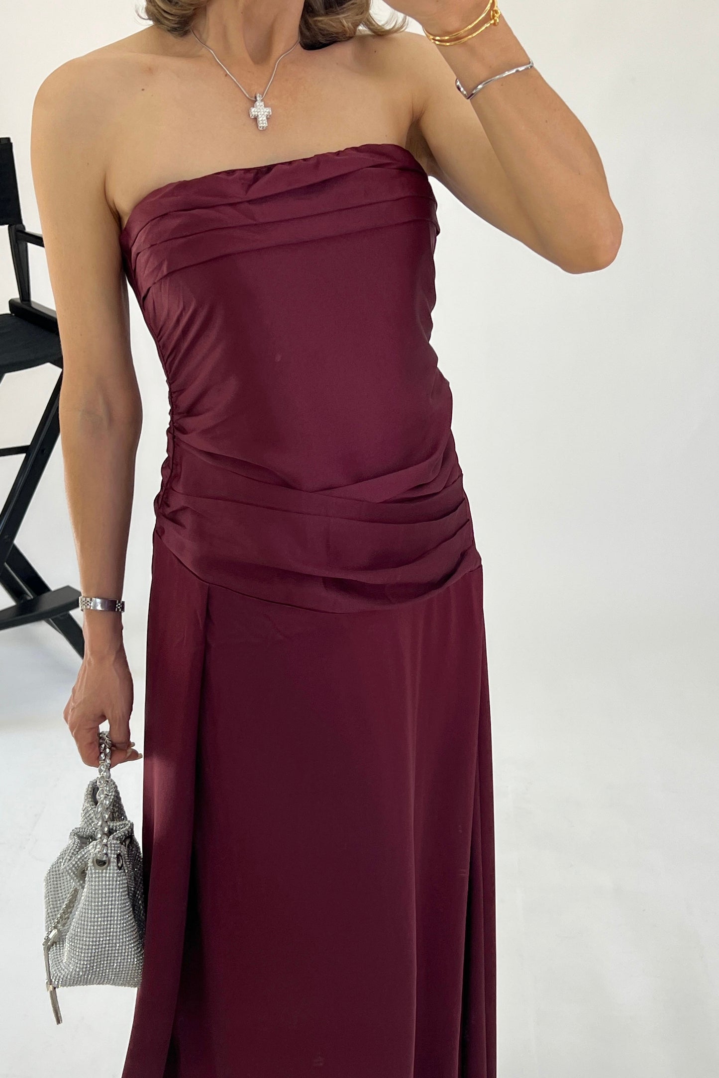 VESTIDO TIRAS EN CADERA