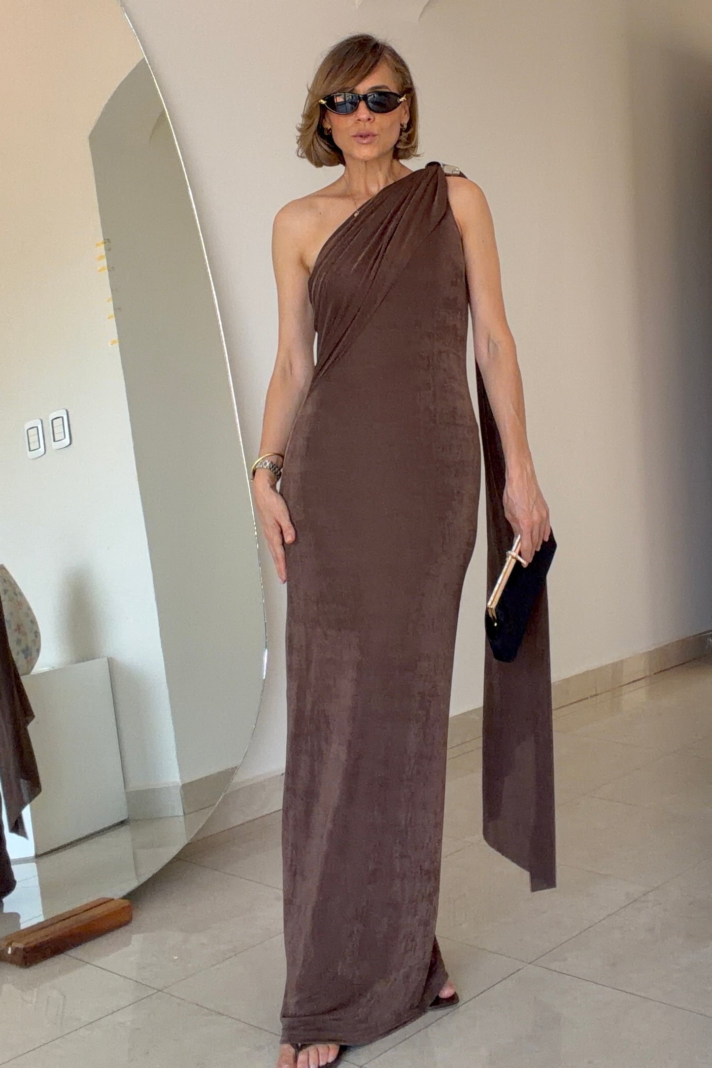 VESTIDO DETALLE HOMBRO