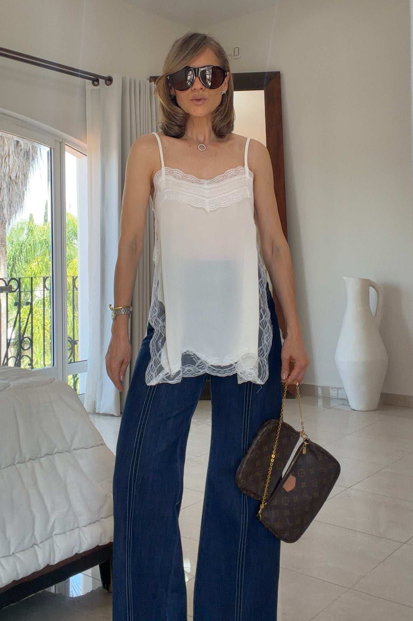 BLUSA ABERTURAS COSTADOS