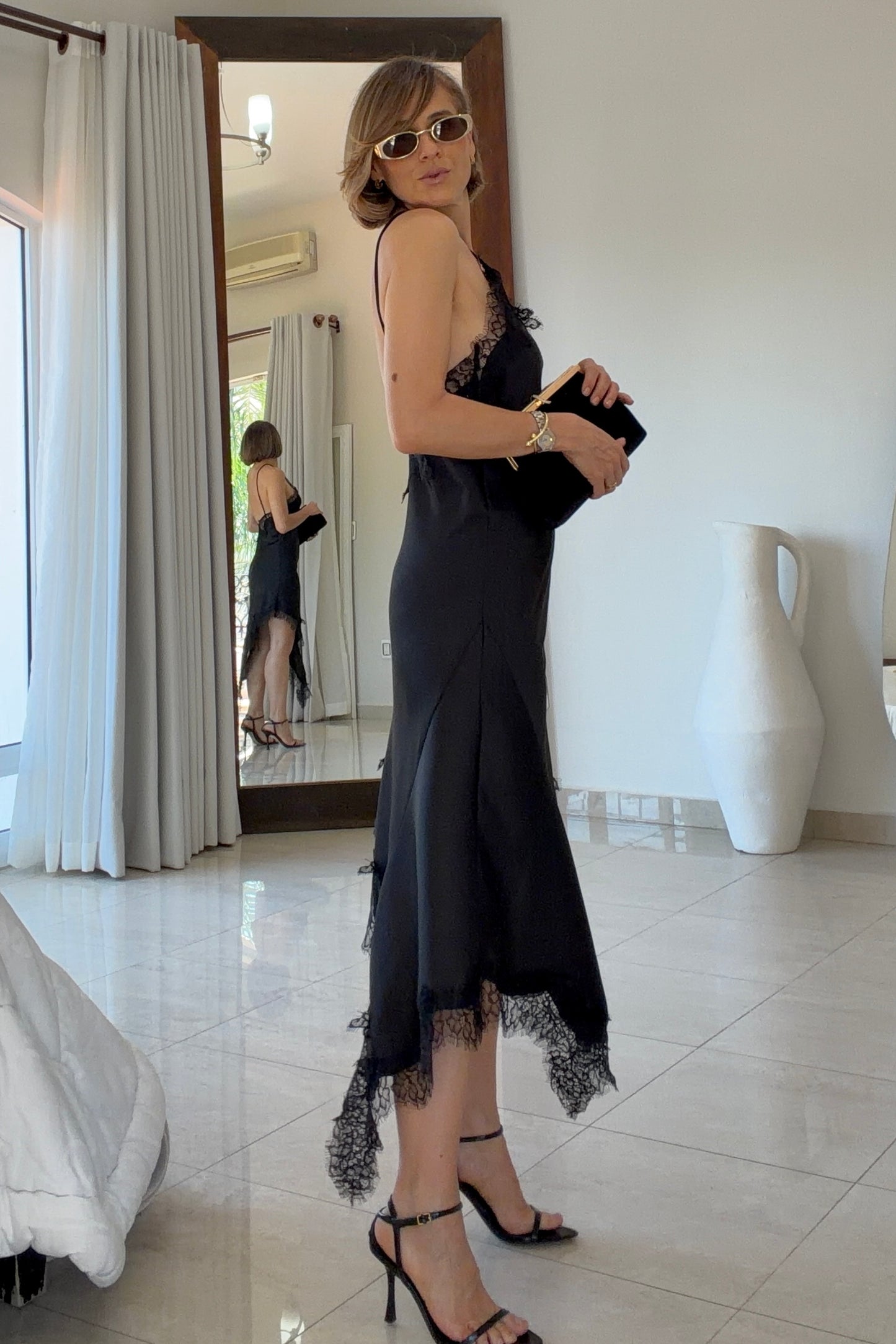 VESTIDO ASIMETRICO ENCAJE