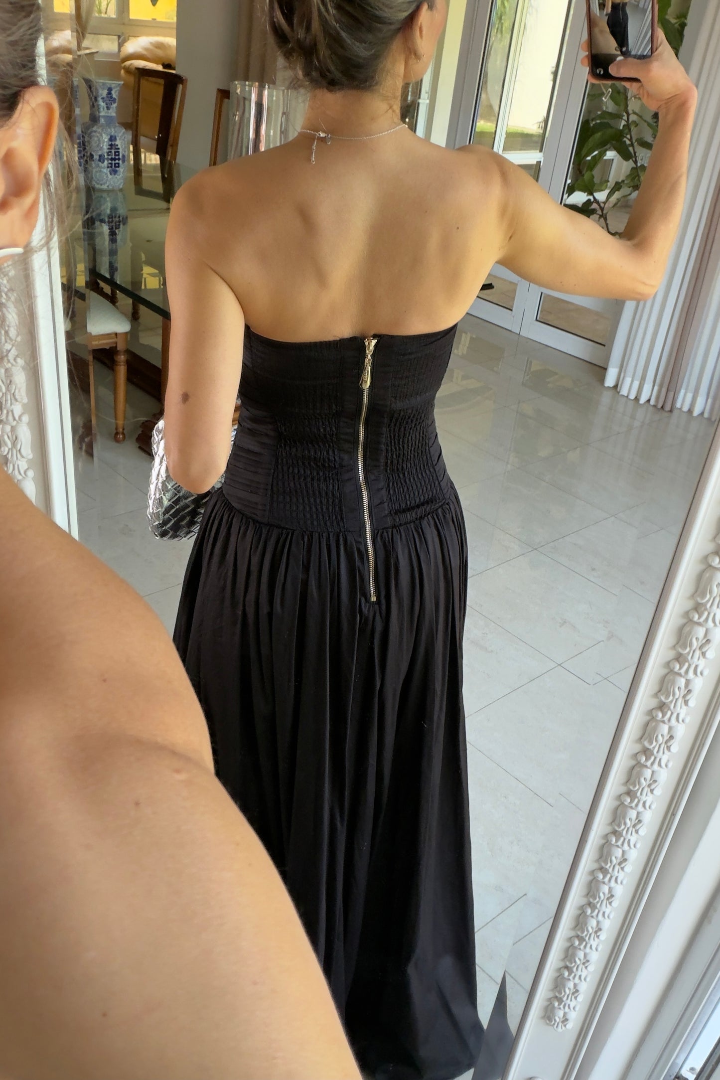 VESTIDO BAJO ASIMETRICO