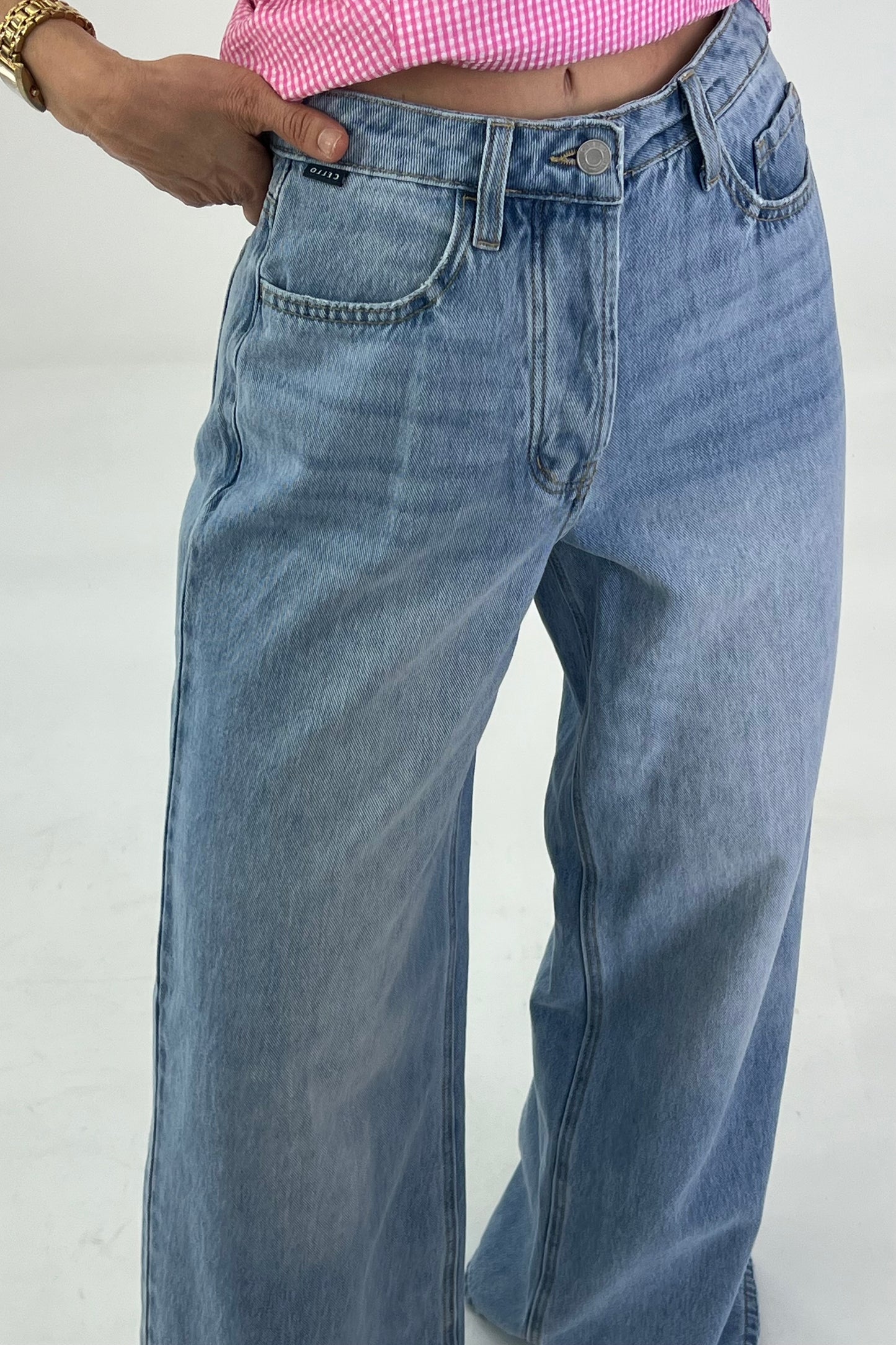 WIDE LEG JEANS