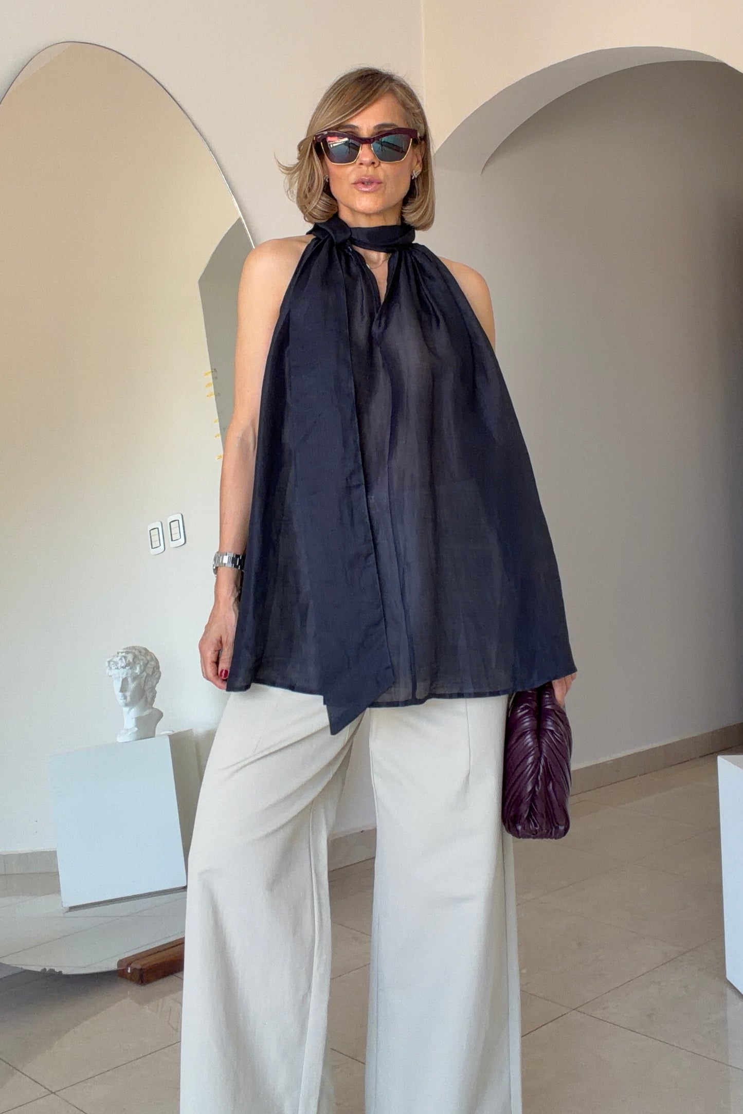 BLUSA DETALLE CUELLO