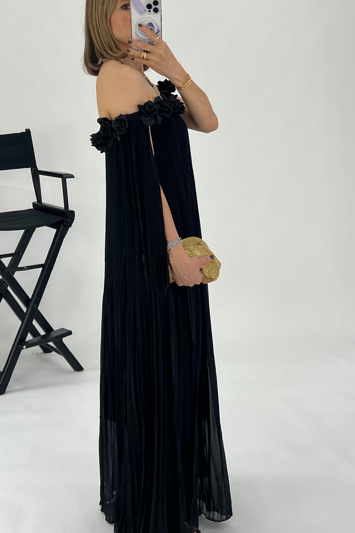 VESTIDO FLORES RESALTADAS