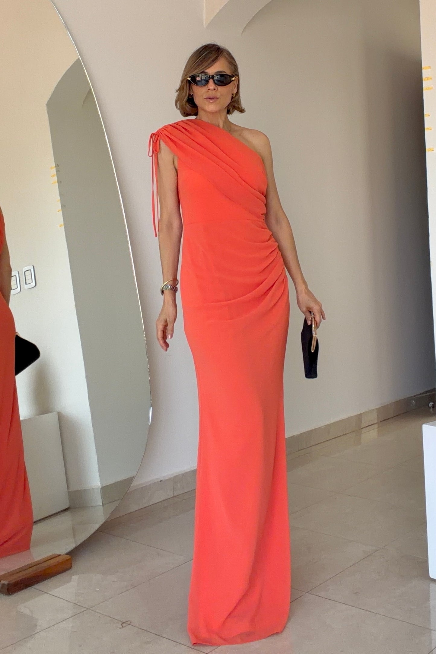 VESTIDO HOMBRO AJUSTABLE
