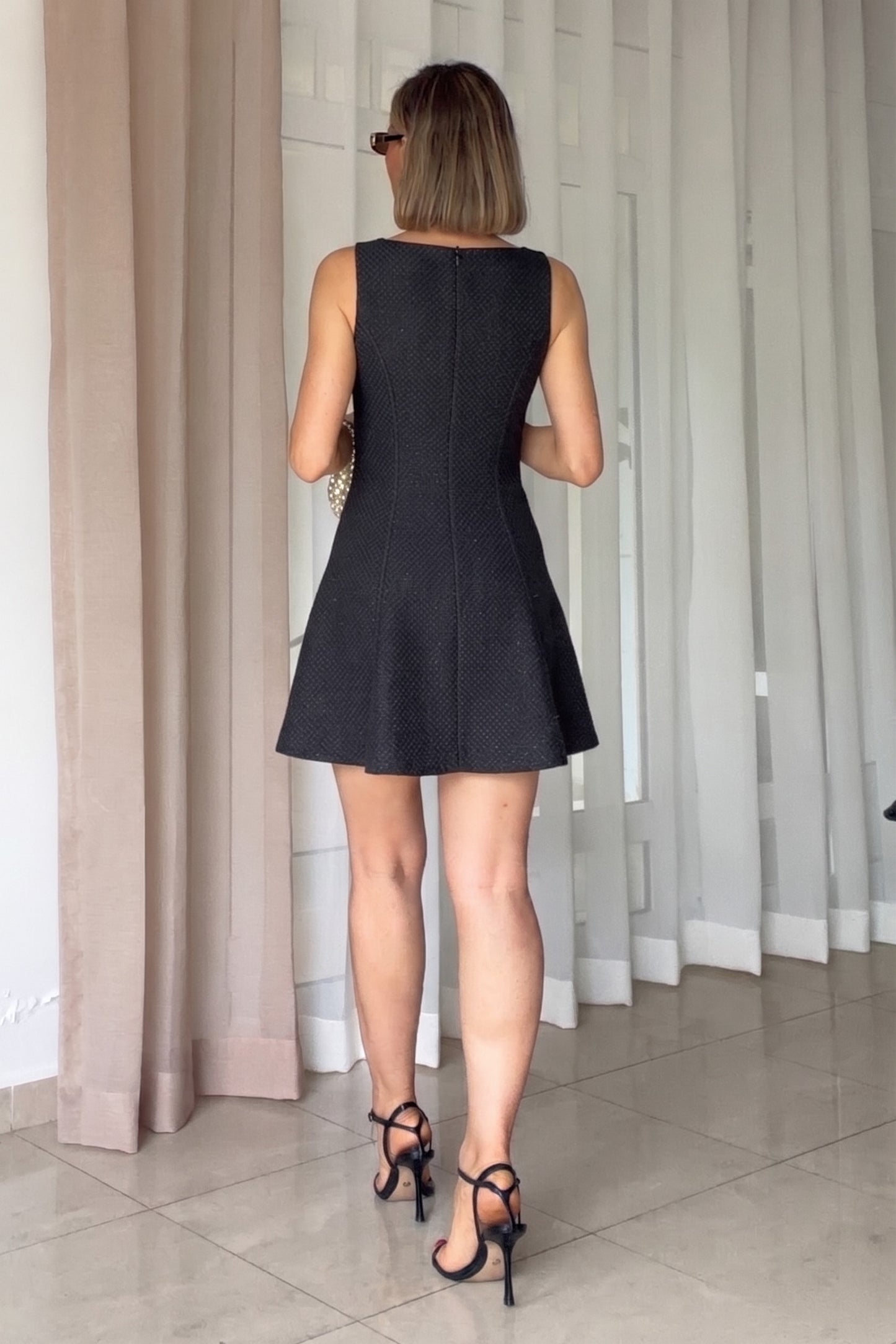 VESTIDO PUNTOS