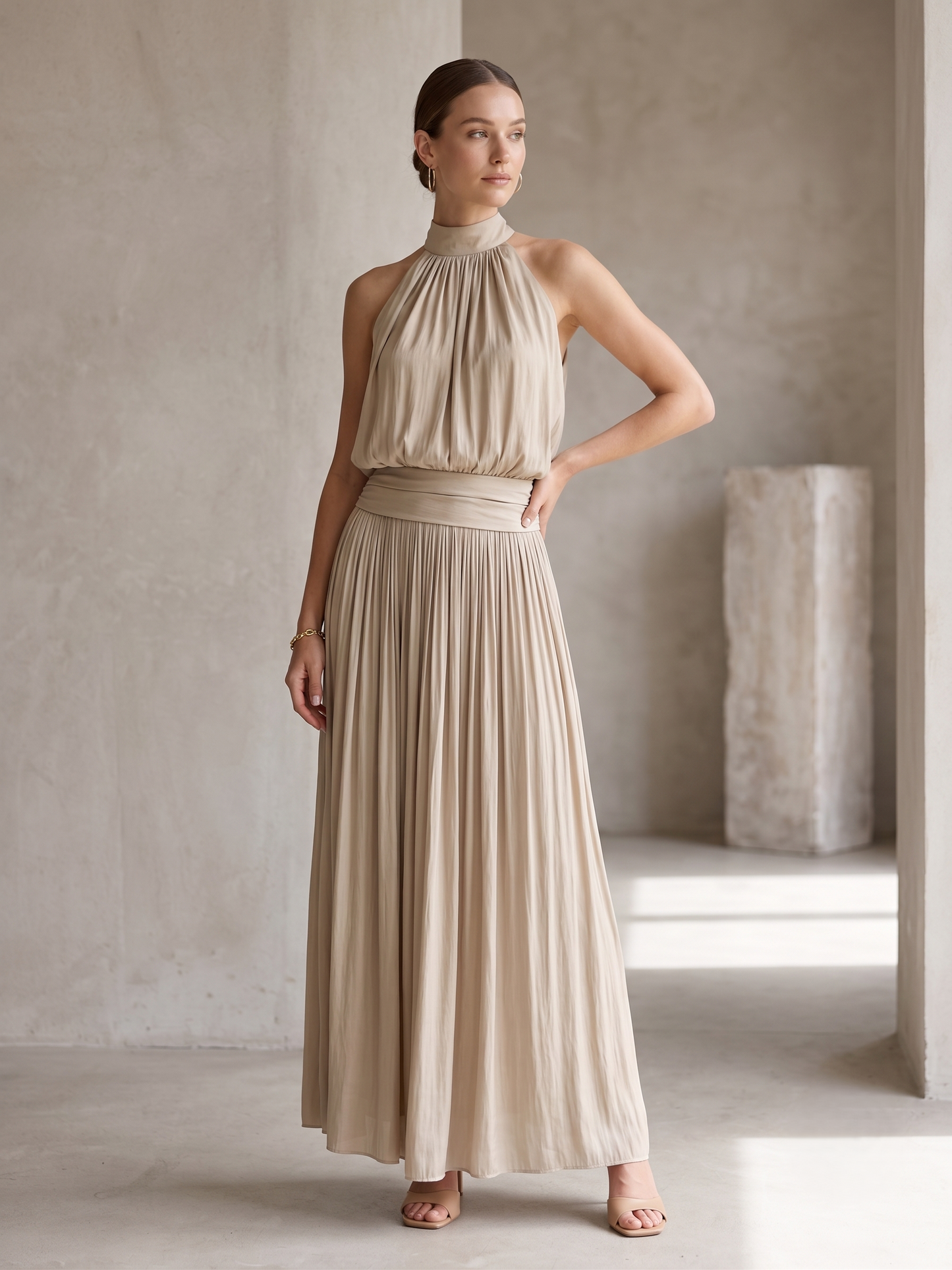 VESTIDO HALTER