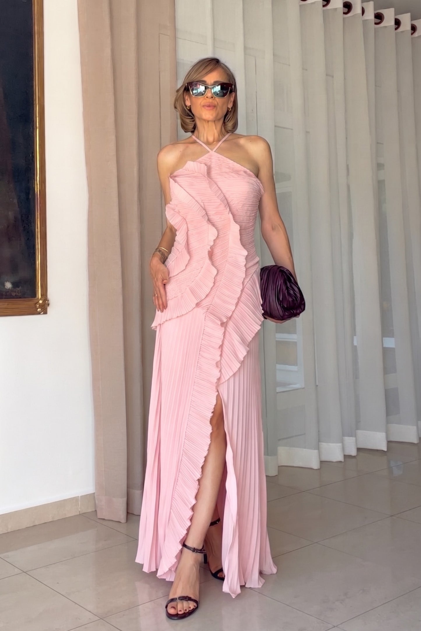 VESTIDO ESCAROLAS & PLISADO