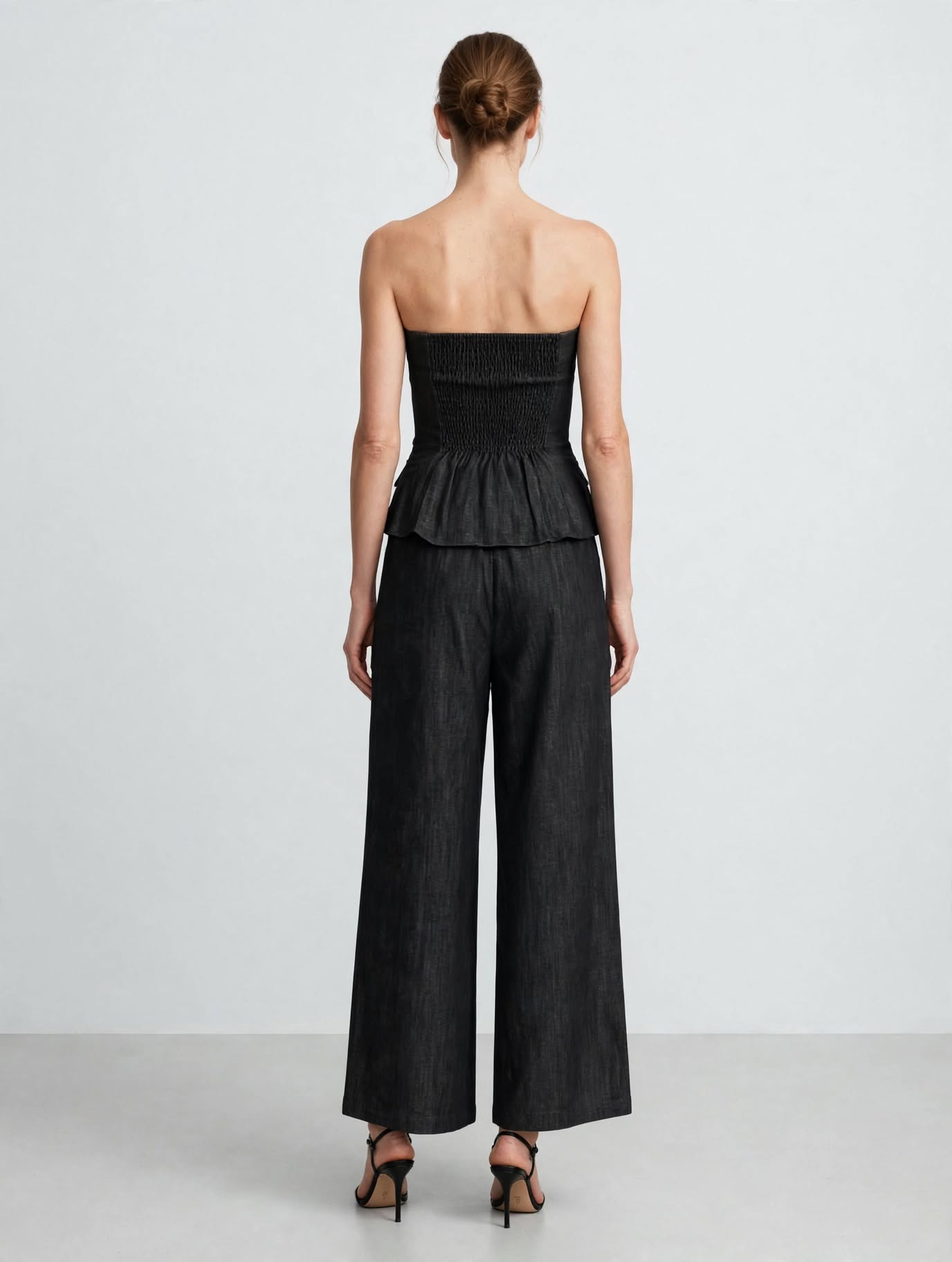 SET STRAPLESS