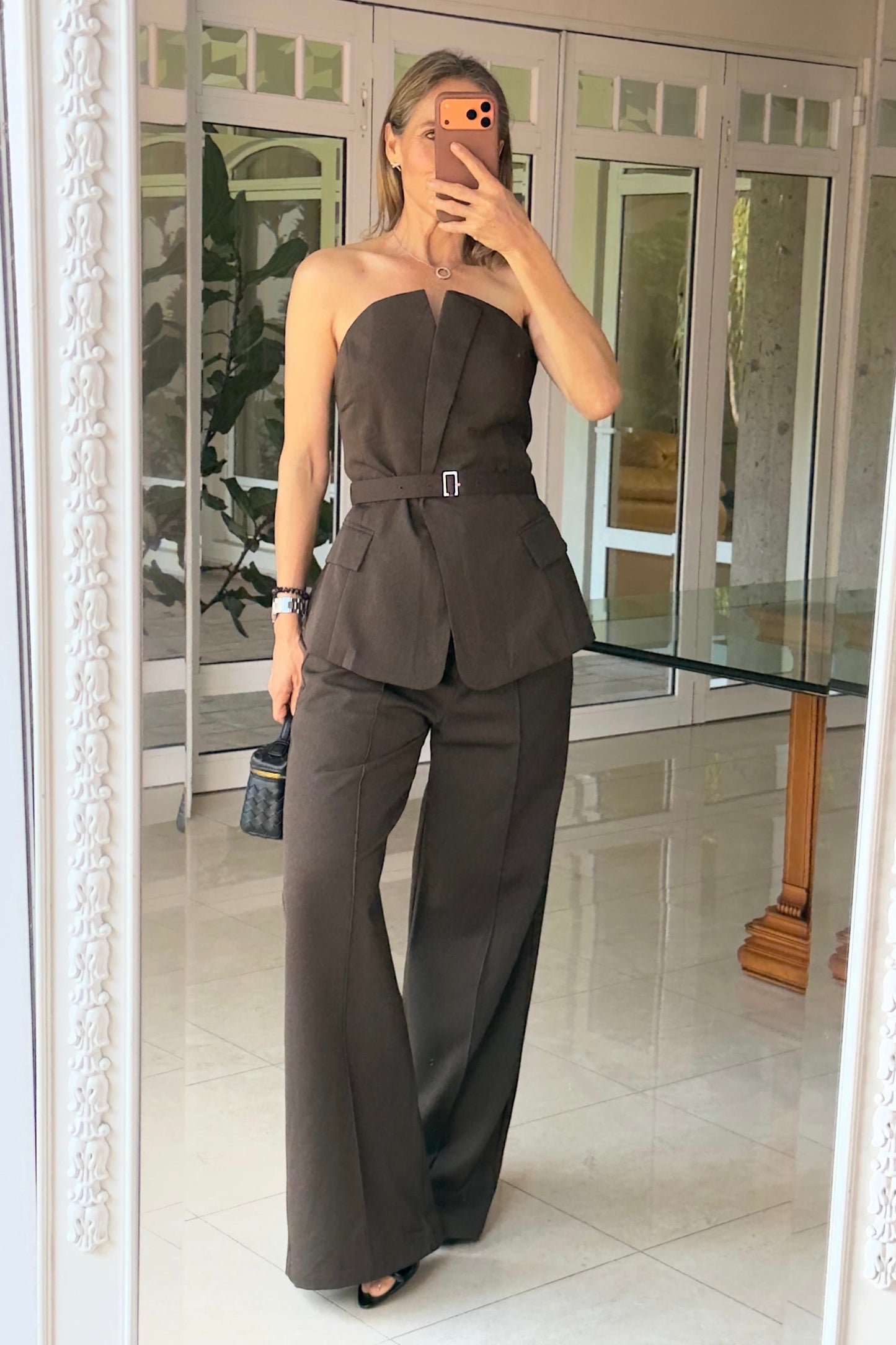 SET OFF SHOULDERS