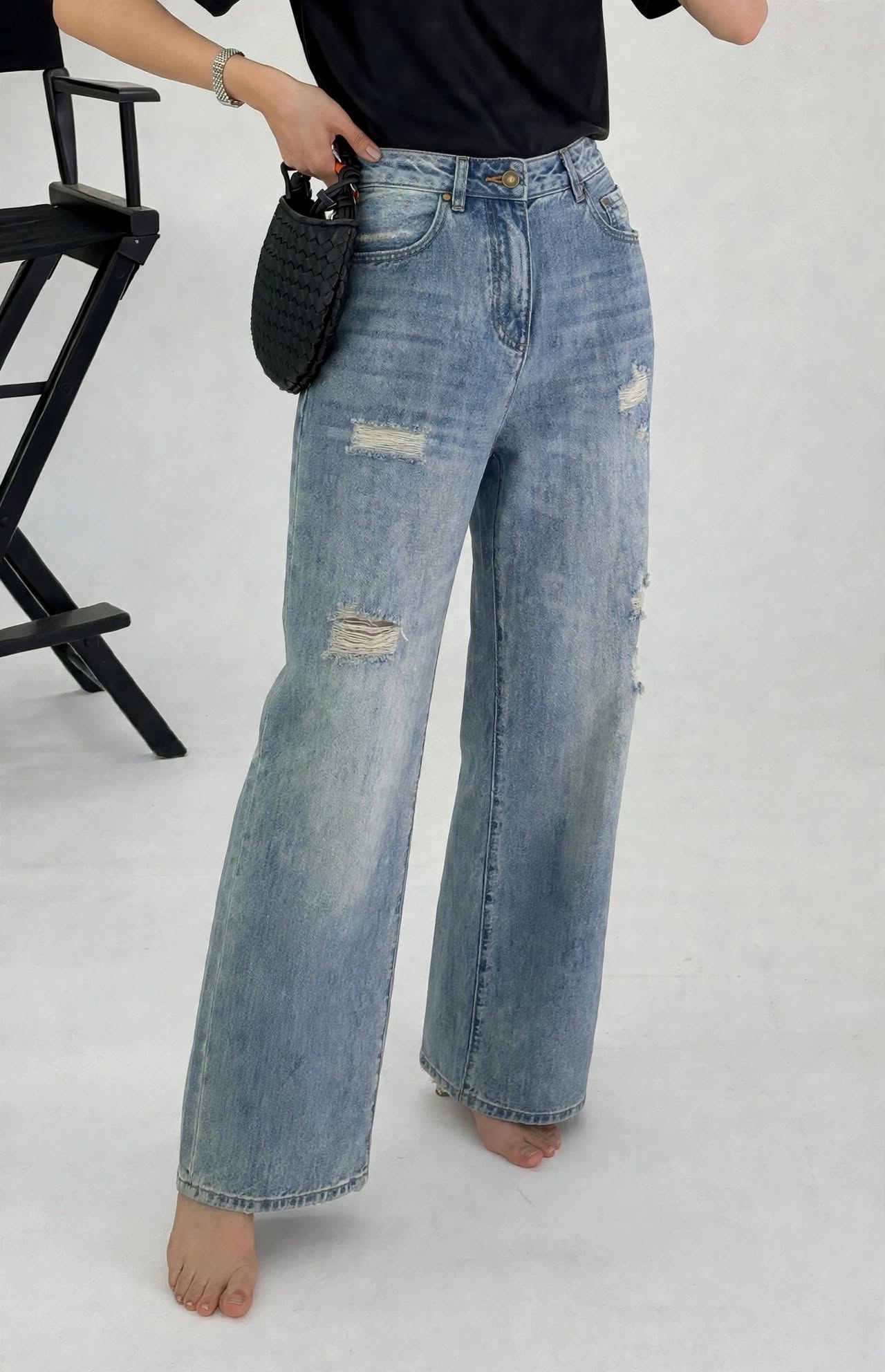 JEANS RIPPED