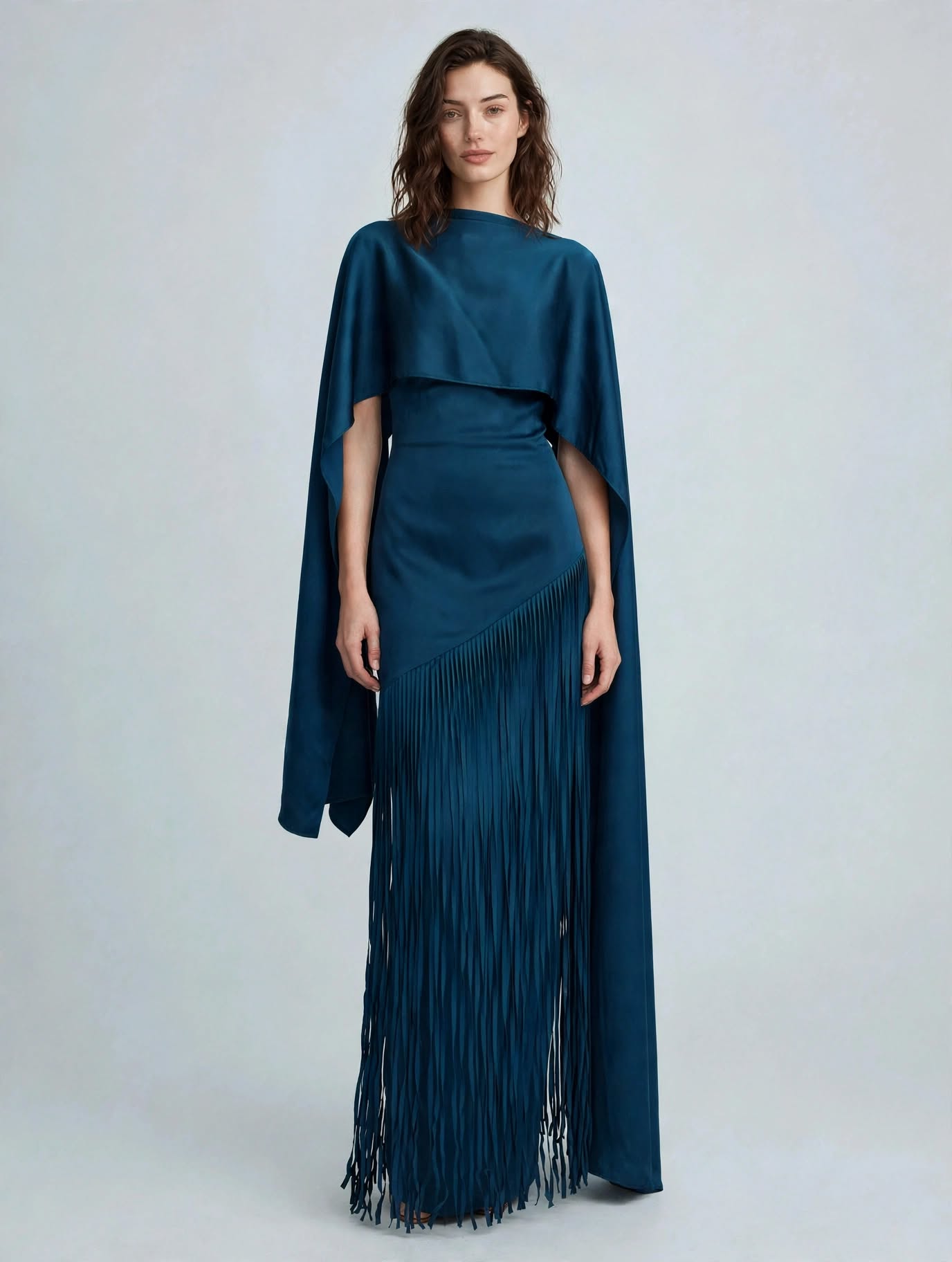 VESTIDO CAPA & FLECOS