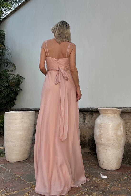 Load image into Gallery viewer, DRESS WITH BOW BACK
