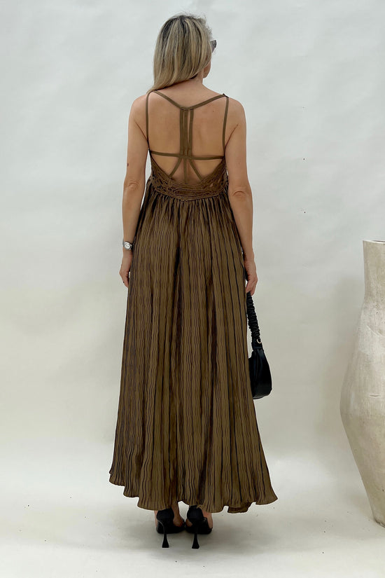 DRESS WITH BACK DETAIL