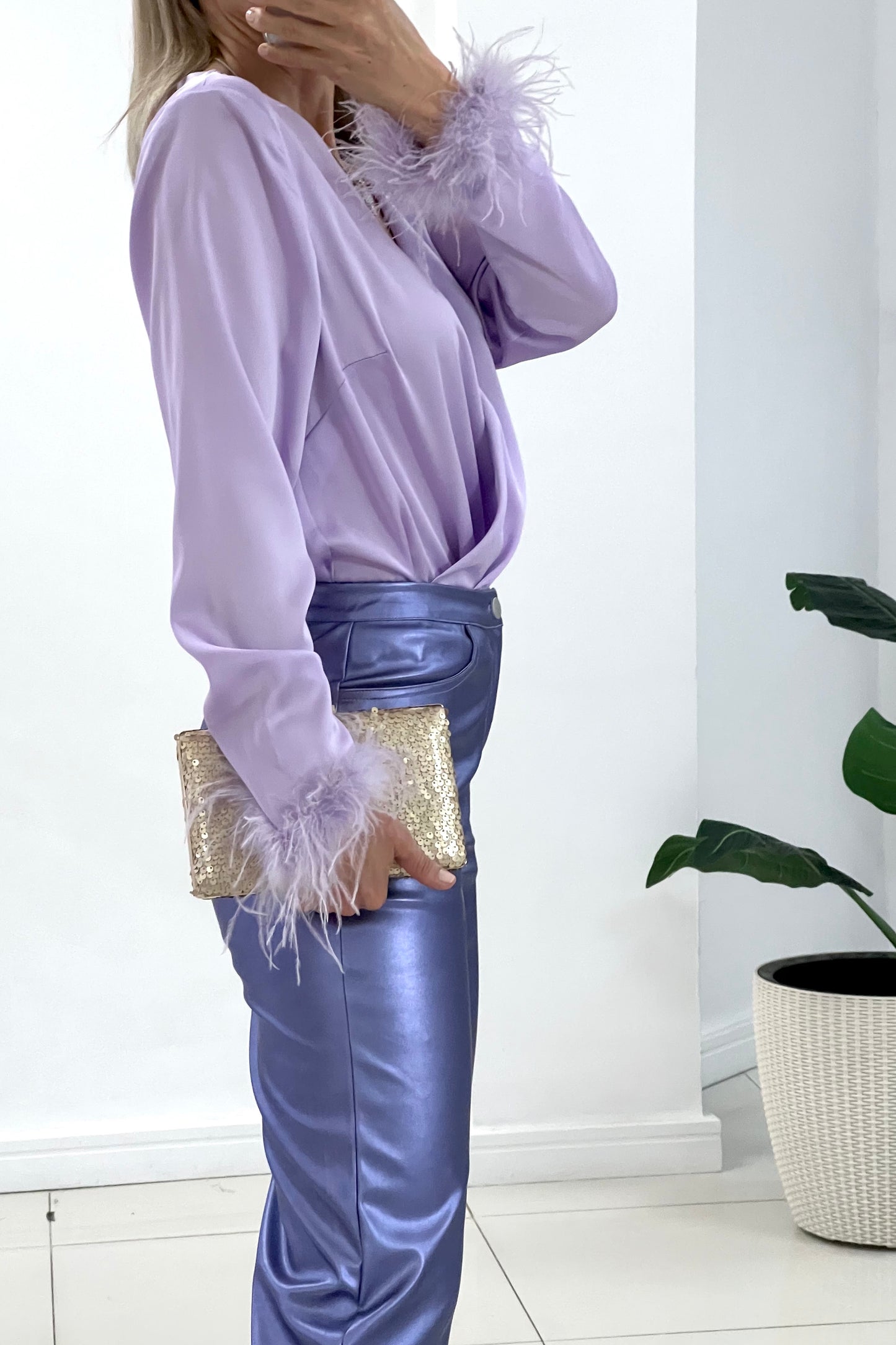 Load image into Gallery viewer, VINILEATHER TROUSERS
