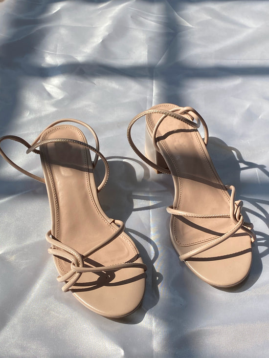 SANDALS WITH STRAPS WITH HEEL