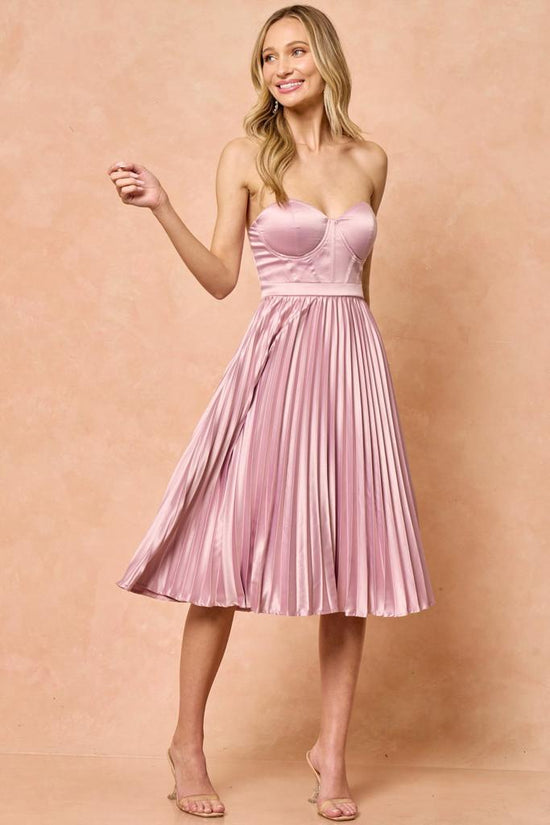 Load image into Gallery viewer, PLEATED DRESS
