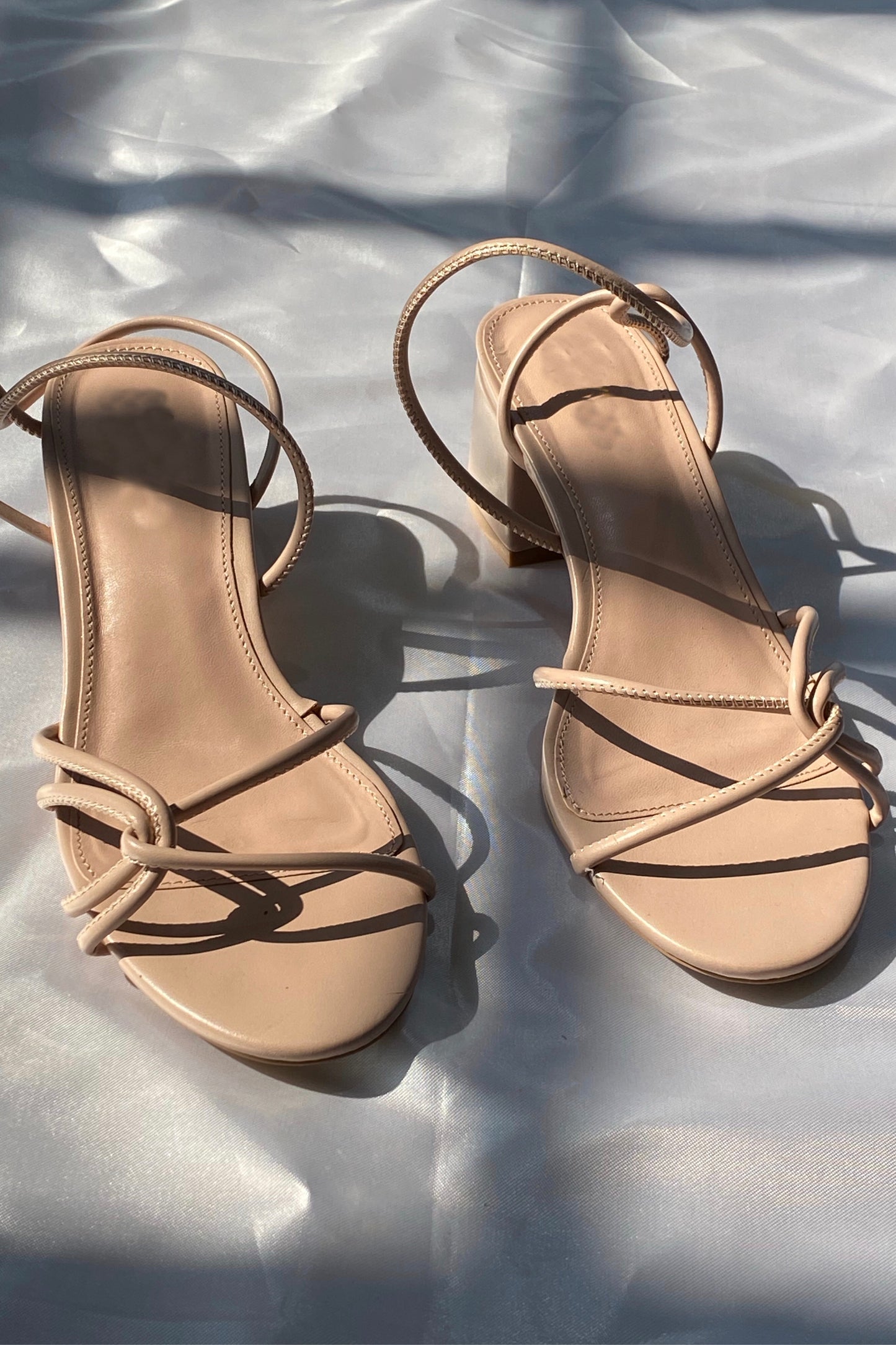 SANDALS WITH STRAPS WITH HEEL